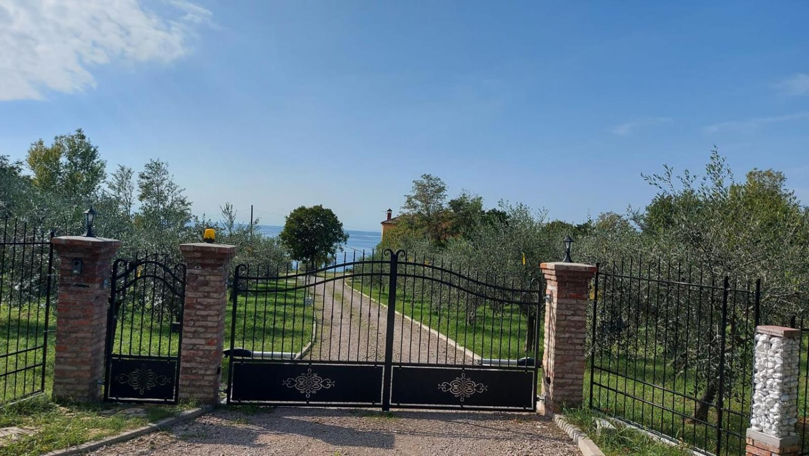 Apartment Trieste M&M Múggia Екстериор снимка